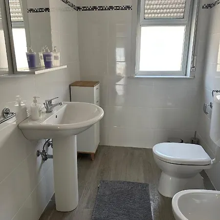 Nunziata Apartment アパート