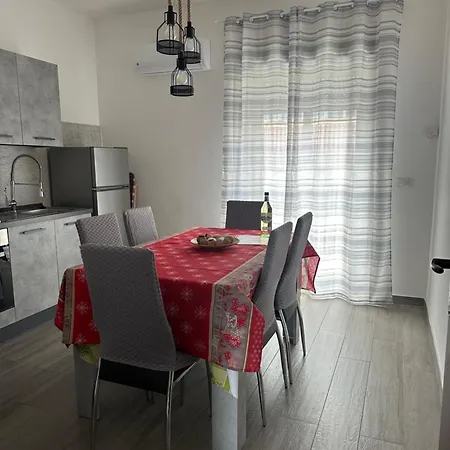Nunziata Apartment