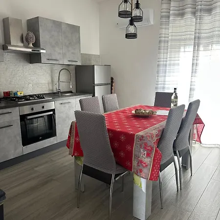 アパート Nunziata Apartment Nunziata